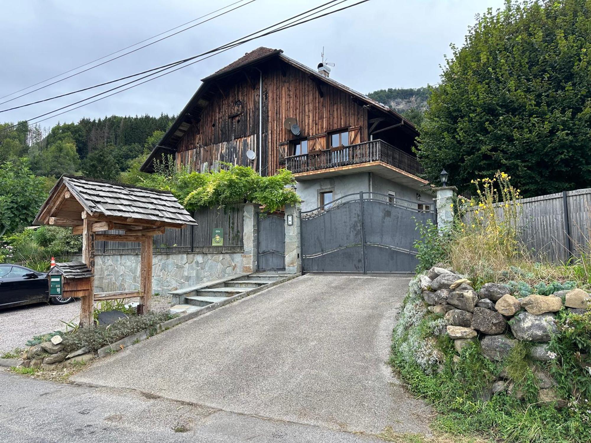 Gite De La Chouette Thyez Esterno foto